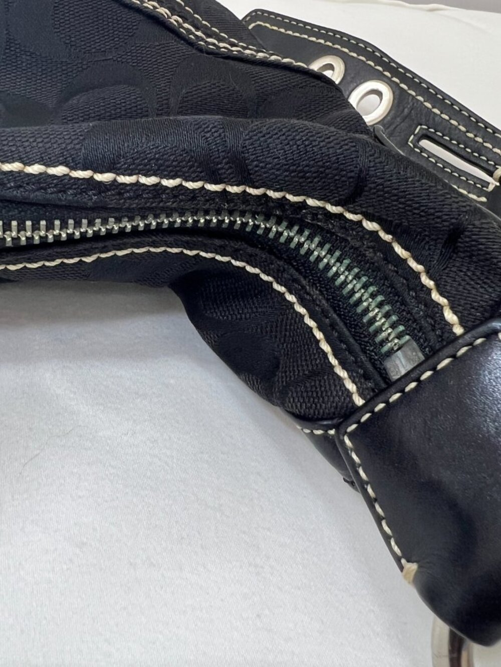 Coach Black Hobo Crescent Shoulder Bag in Style 10600 - Picture 11 of 16
